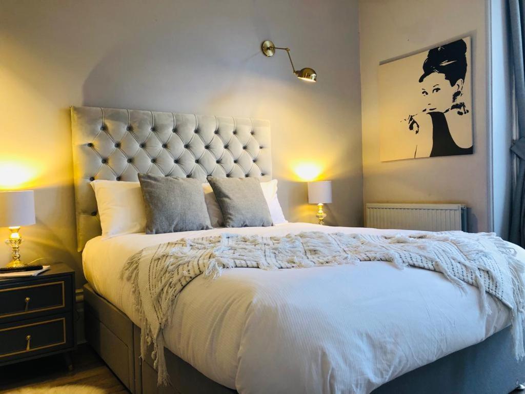 Canterbury Accommodations With Free Car Park Onsite And High Speed Wifi Bagian luar foto