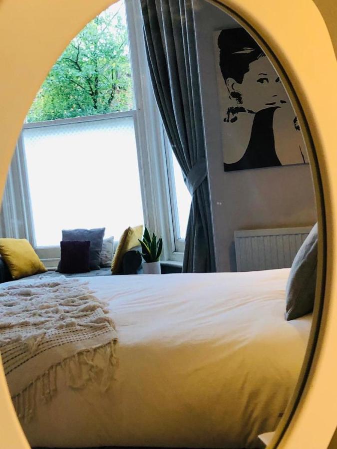 Canterbury Accommodations With Free Car Park Onsite And High Speed Wifi Bagian luar foto
