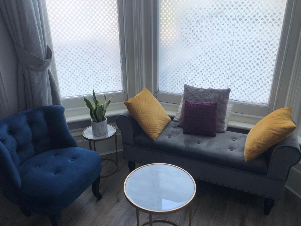 Canterbury Accommodations With Free Car Park Onsite And High Speed Wifi Bagian luar foto