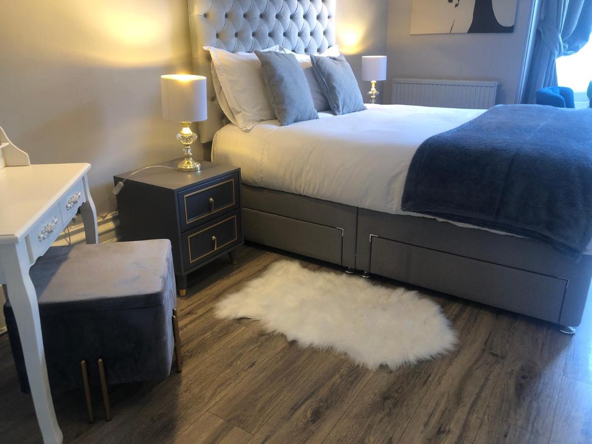Canterbury Accommodations With Free Car Park Onsite And High Speed Wifi Bagian luar foto