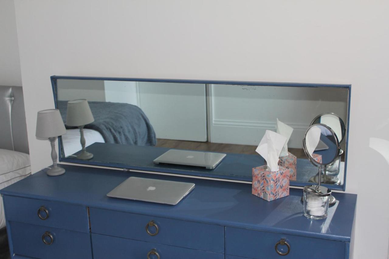 Canterbury Accommodations With Free Car Park Onsite And High Speed Wifi Bagian luar foto