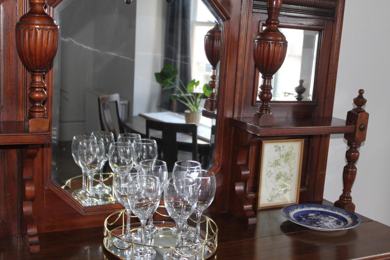 Canterbury Accommodations With Free Car Park Onsite And High Speed Wifi Bagian luar foto