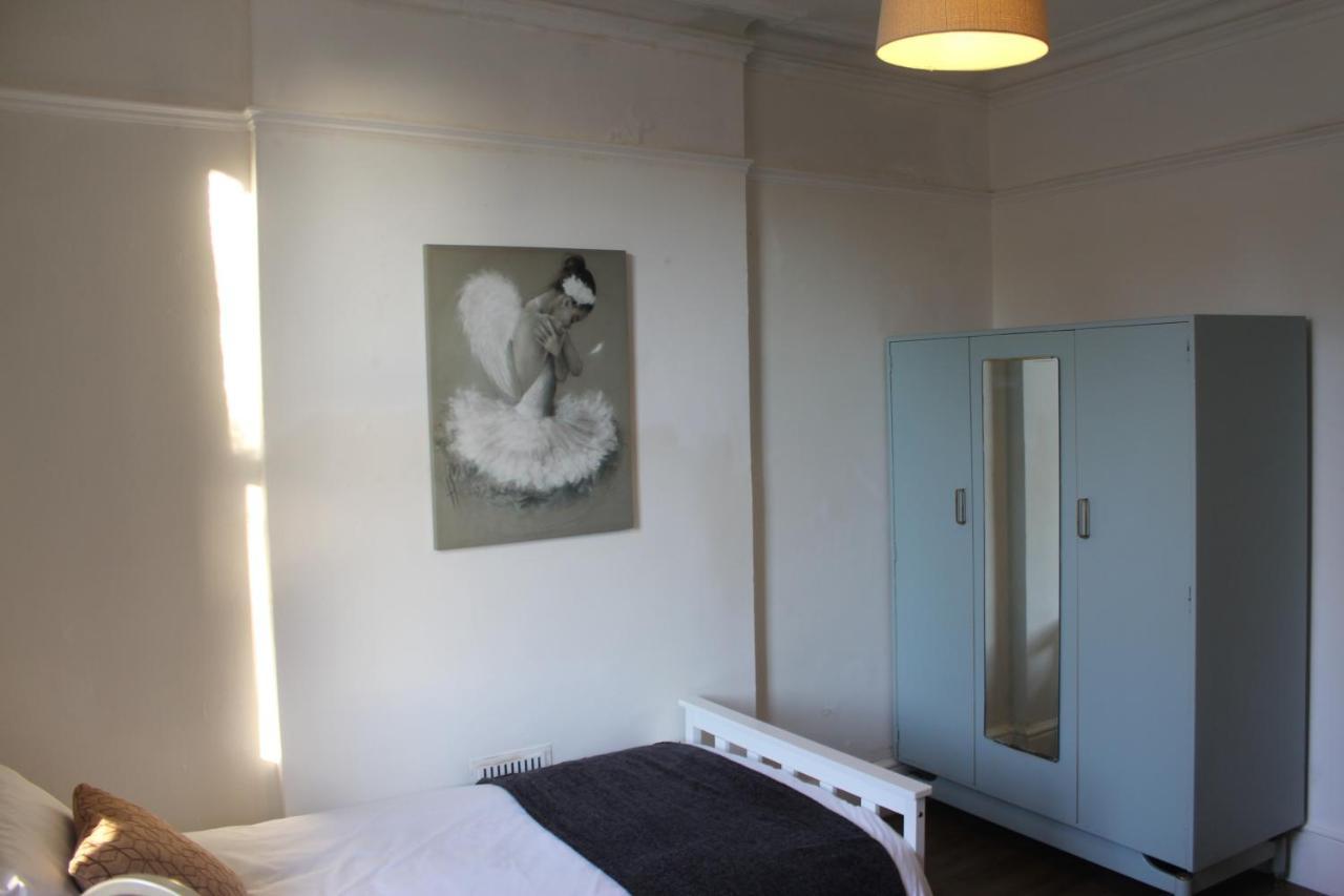 Canterbury Accommodations With Free Car Park Onsite And High Speed Wifi Bagian luar foto