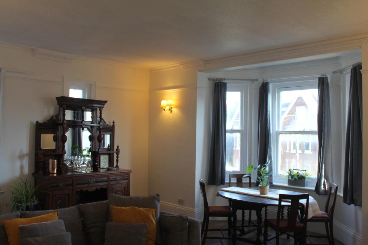 Canterbury Accommodations With Free Car Park Onsite And High Speed Wifi Bagian luar foto