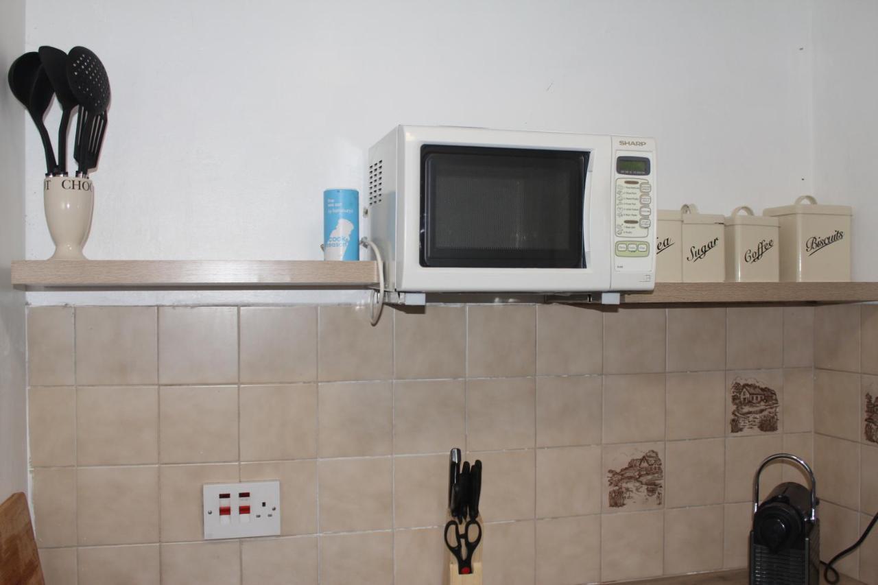 Canterbury Accommodations With Free Car Park Onsite And High Speed Wifi Bagian luar foto