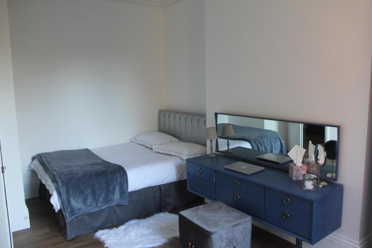 Canterbury Accommodations With Free Car Park Onsite And High Speed Wifi Bagian luar foto